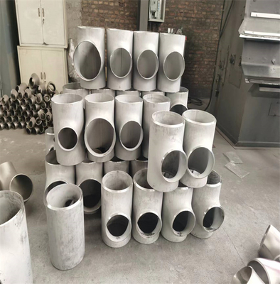 BSPP SCH 40 Thép carbon Tees Phụ kiện ống sắt dẻo / mạ kẽm Đầu bò